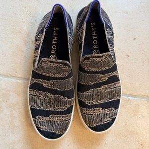 Rothy's The Original Slip On Sneaker in Golden Shimmer Rose Gold Black